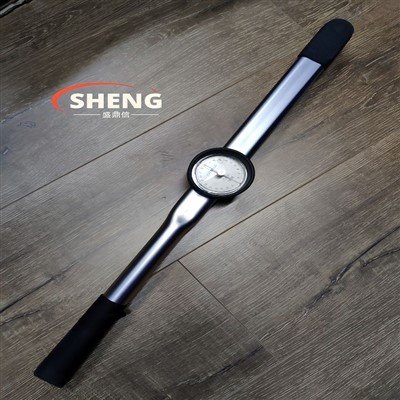Dial Style Torque Wrench